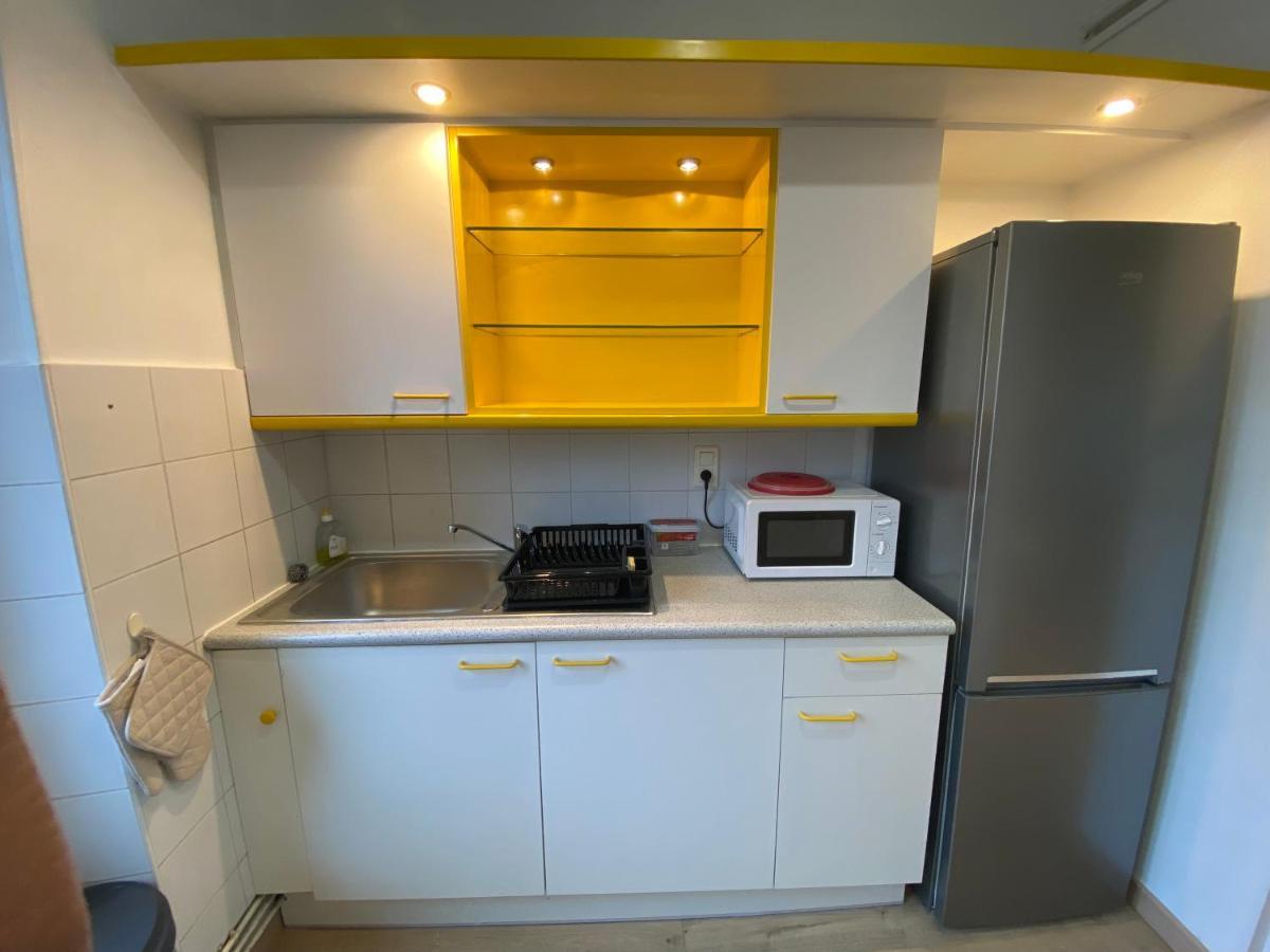 Appartement T4 Cite Cardaillac, Parking Prive, Wifi 罗德兹 外观 照片